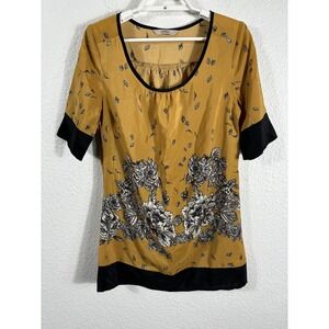 Darling Shirt Womens Small Mustard Yellow‎ Black Floral Print Short Sleeve Top